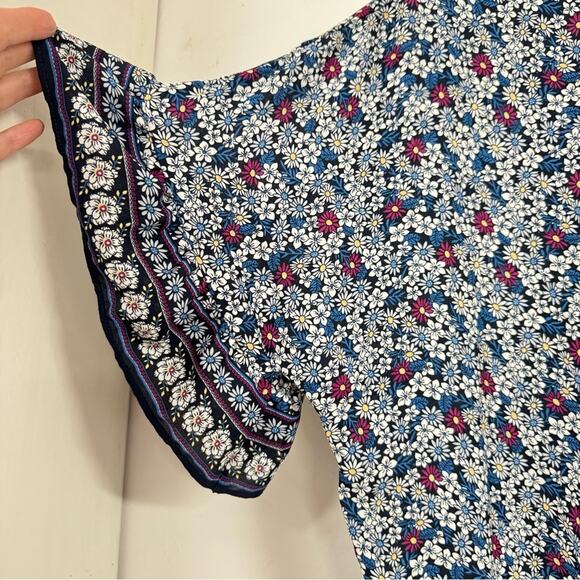 Max Studio Ditsy Floral Blue & Pink Flared Sleeve Tie Front Blouse S - Picture 6 of 9
